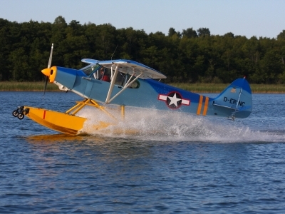 Mazury AirShow - Wodnosamoloty Piper PA 18