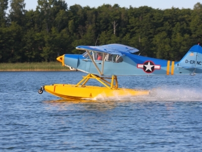 Mazury AirShow - Wodnosamoloty Piper PA 18