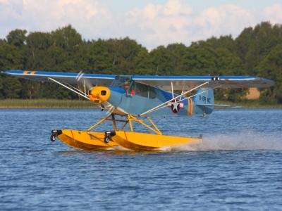 Mazury AirShow - Wodnosamoloty Piper PA 18
