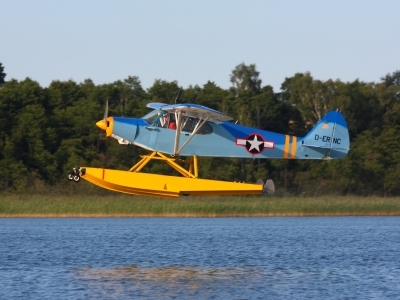 Mazury AirShow - Wodnosamoloty Piper PA 18