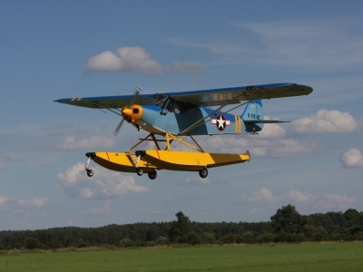 Mazury AirShow - Wodnosamoloty Piper PA 18